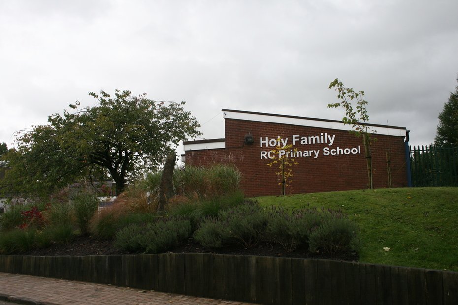 Holy Family Roman Catholic Primary School - Home