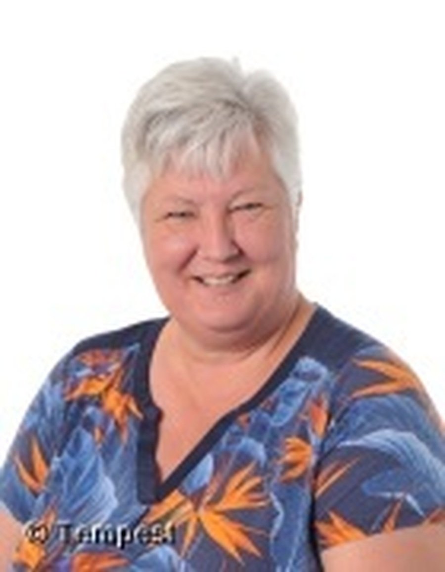 Liz Crumpton - Teaching Assistant