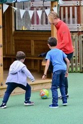 Holiday club 3.jpg