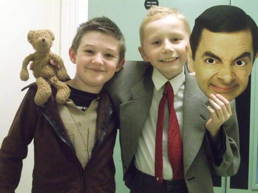 Jordan and Adam pose as their favourite movie stars: Indiana Jones and Mr Bean.