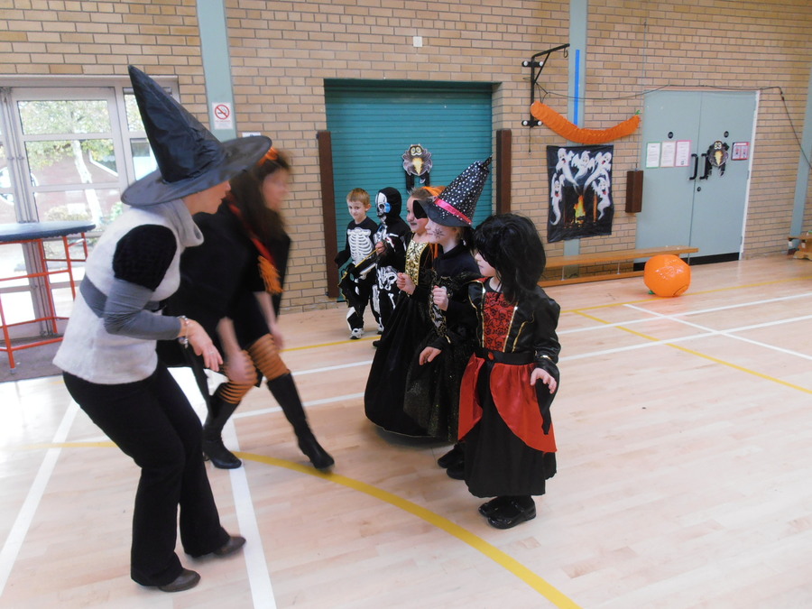 Spooky dancing fun!