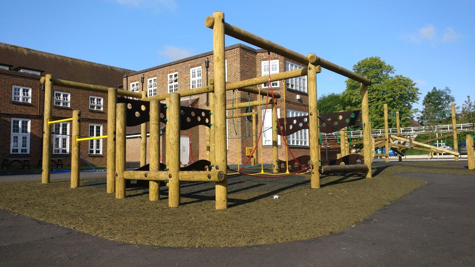 byron-court-primary-school-term-dates