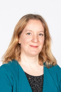 Mrs Claire Mandel - Year 2 Pine Teacher