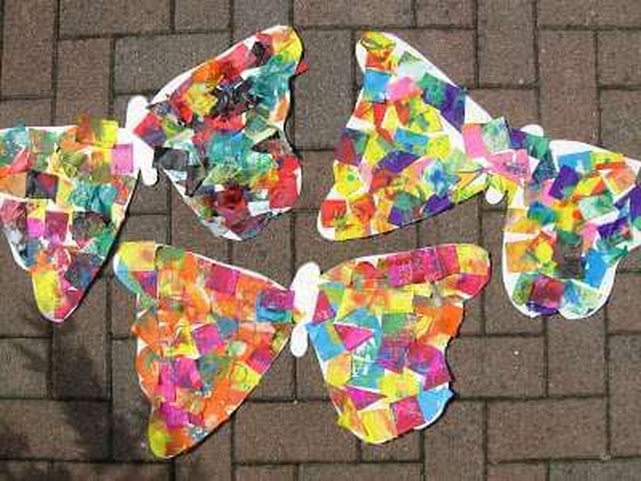 Paint, collage or colour butterflies on paper or on the ground. Can you make a bigger butterfly or a smaller one?