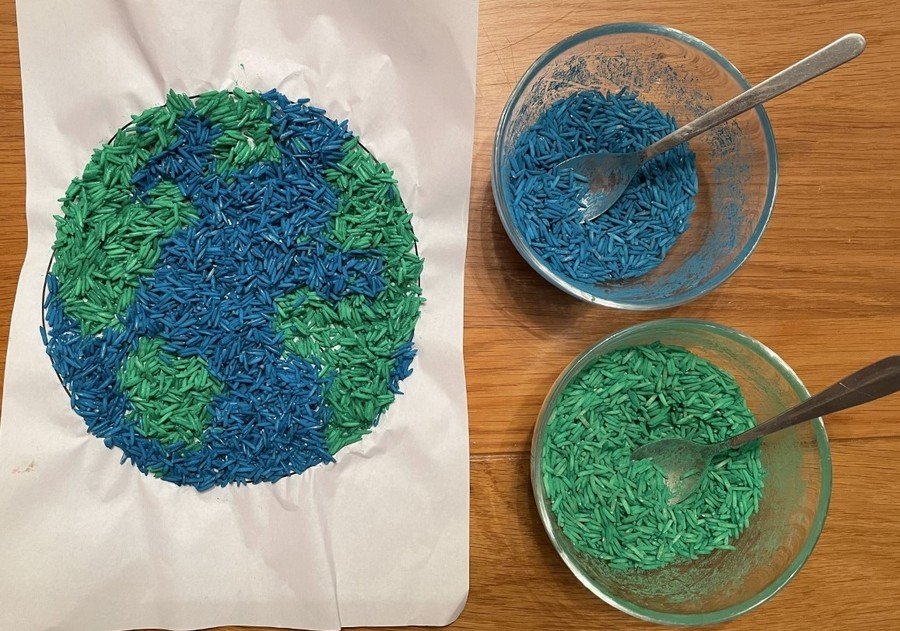 Coloured rice