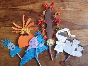 River's story puppets