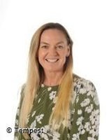 Mrs Harwood <br>Headteacher & Federation Executive Head