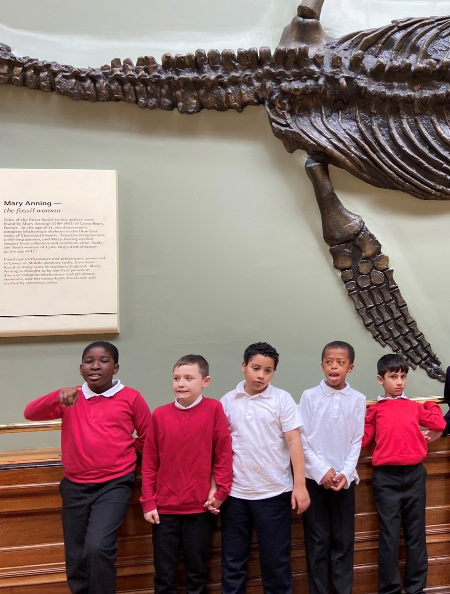 2019- School trip to the Natural History Museum in London with the Rainbow Class