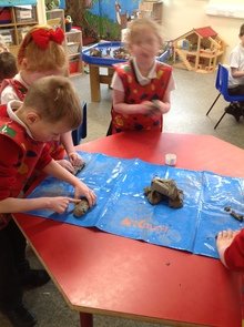 We used different tools to makemarks in the clay.