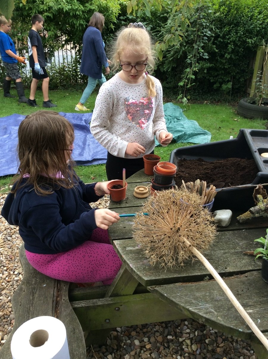 North Frodingham Primary School - Outdoor Learning