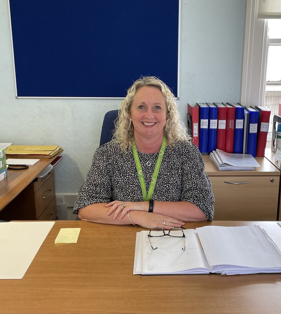 Mrs Thompson, Principal Mrs Thompson, Principal
