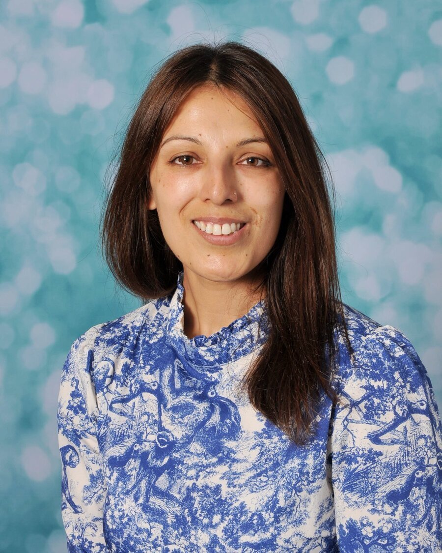 Shabana Aslam - Headteacher