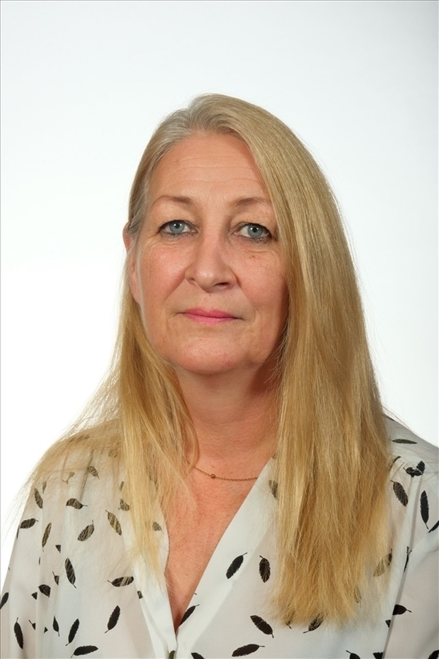 Mrs. Lucas - Year five senior HLTA