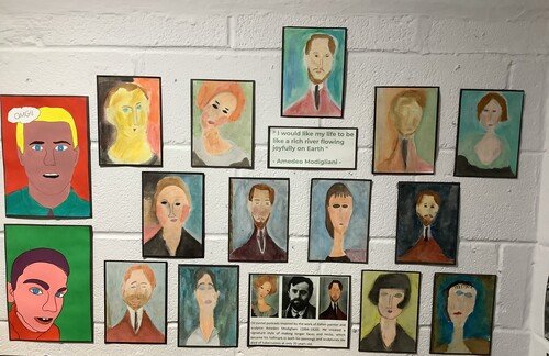 Year 5 & 6 create oil portraits.