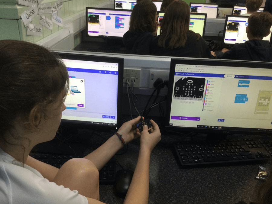 Y6 - Programming Microbits