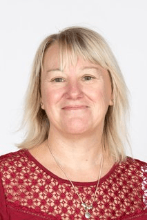<br>Ms Kim Reeve