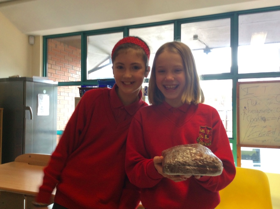 Lucy P.7YS won a lovely chocolate cake from Lucy A in P.6T.