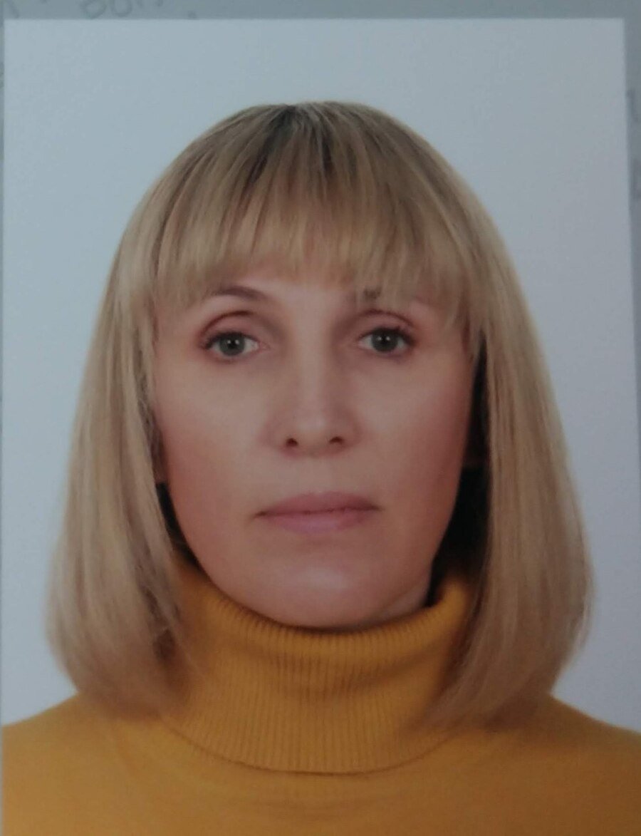 Mrs Nadia Kunytsyna 