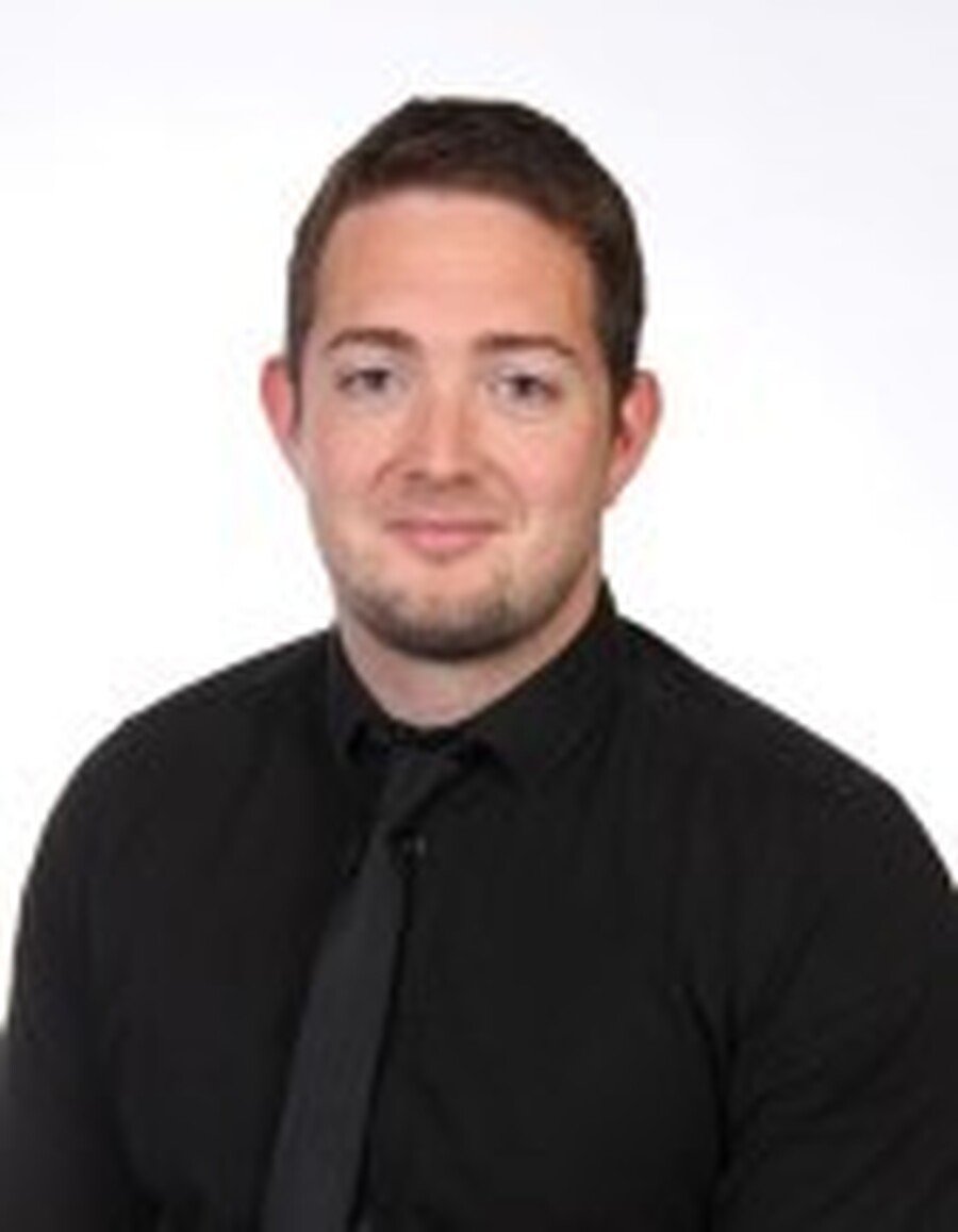 Chris Hawkins (Associate)