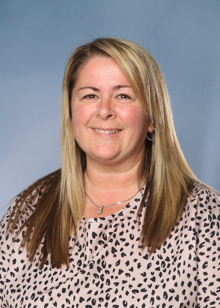 Ms M Rowe