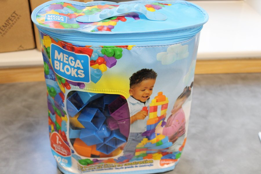 15. Mega blocks