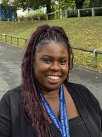 Miss Miller (Assistant Head)