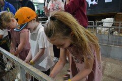 Y2 Londown Visit (2097).JPG