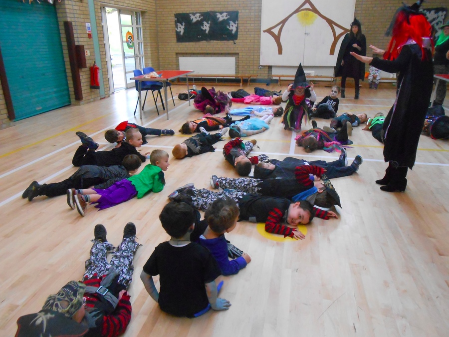 P.1 try out musical statues P.1 try out musical statues