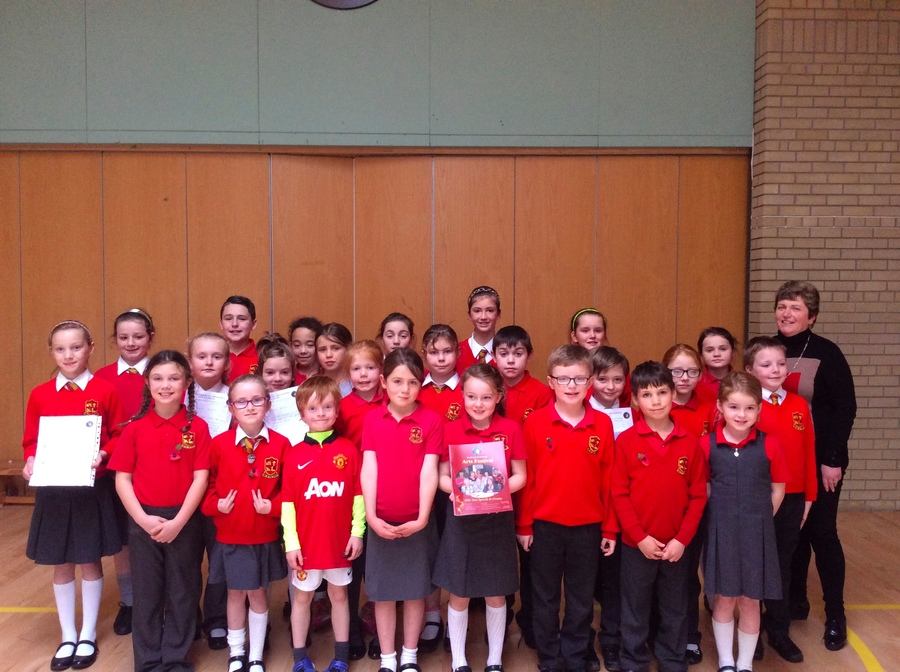Pupils from P.4 - P.7 who took part in the Banbridge Performing Arts Festival