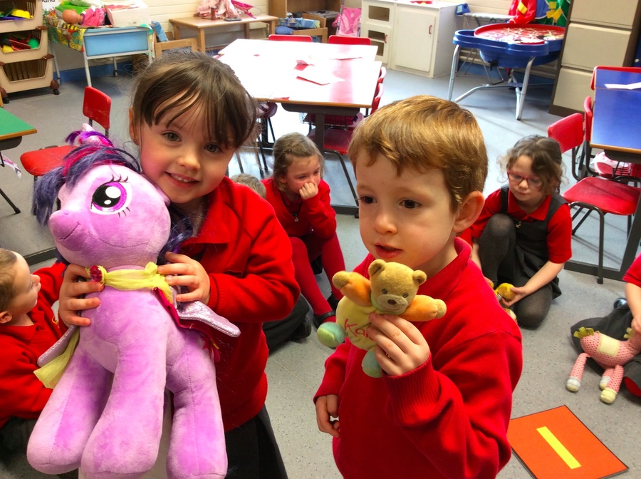 Grace had the biggest teddy and Finn had the smallest in P.1TM