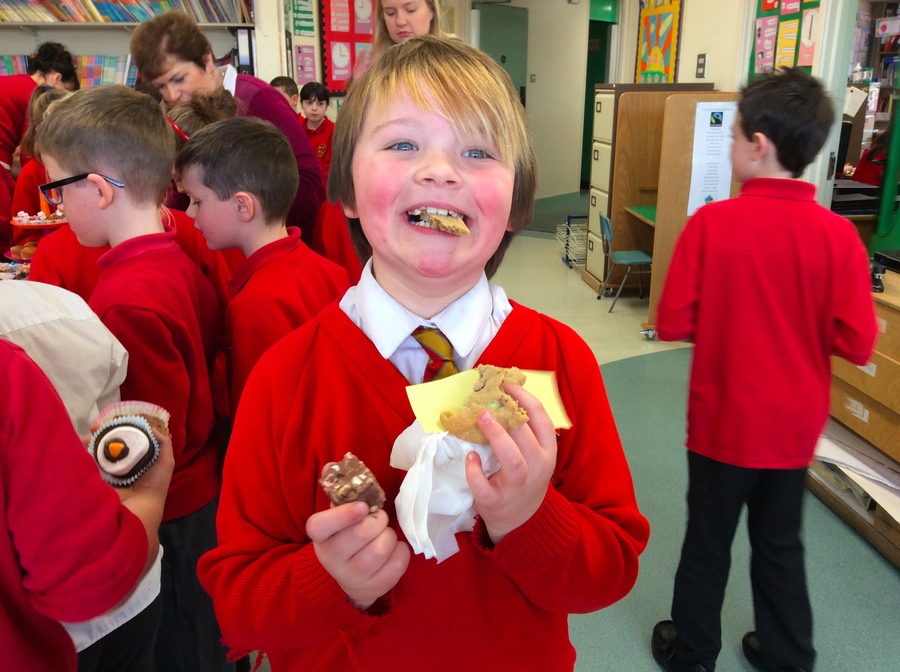 Leon loves the cookie he bought!