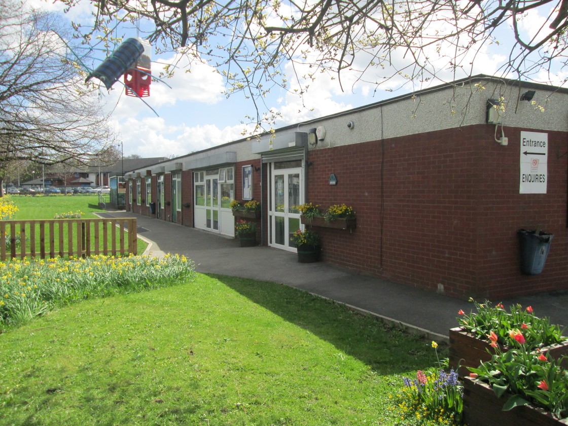 Seacroft Grange Primary School - Home