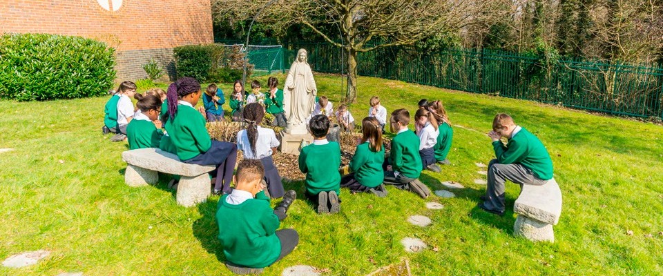 English Martyrs' Catholic Primary School - Home