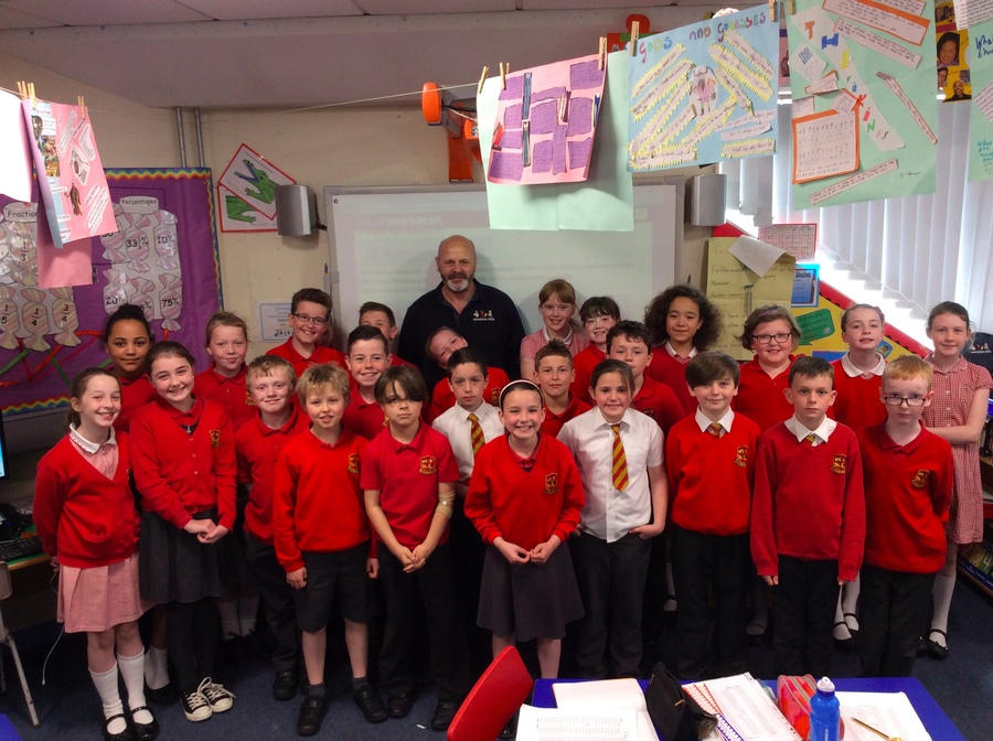 P.6T couldn't believe their luck when David Huntley came in to congratulate them for all of their hard work on the NewsDesk.
