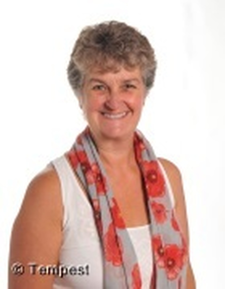 Mrs Chisholm - Badgers Class Teacher Mrs Chisholm - Badgers Class Teacher